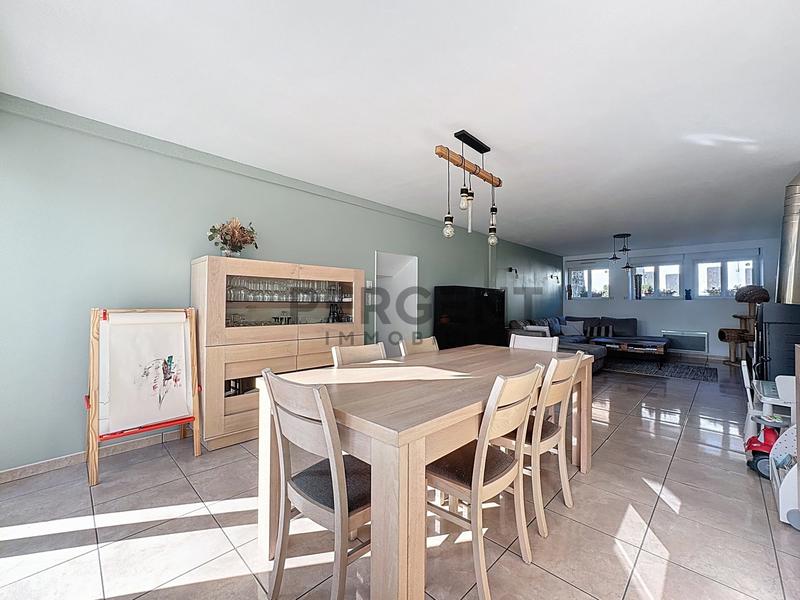 Maison - 160 m² - 6 pièces