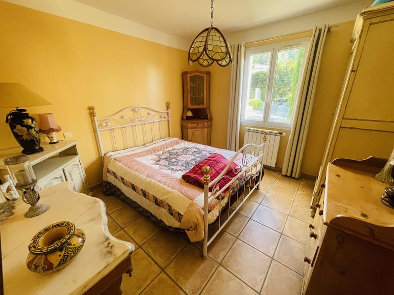 Maison - 95 m² - 3 pièces