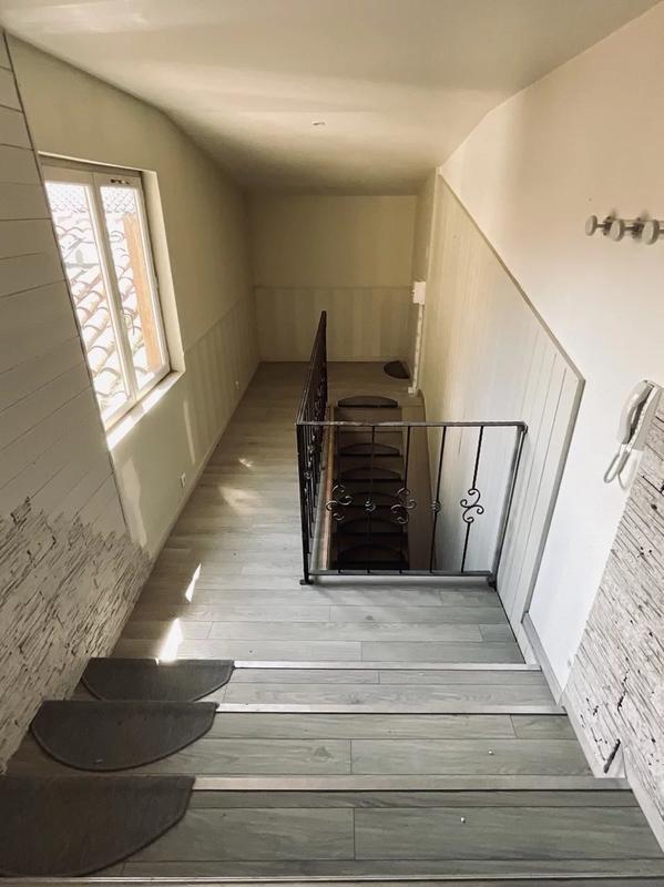 Appartement - 104 m² - 3 pièces