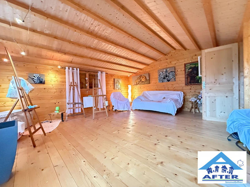 Maison - 203 m² - 7 pièces