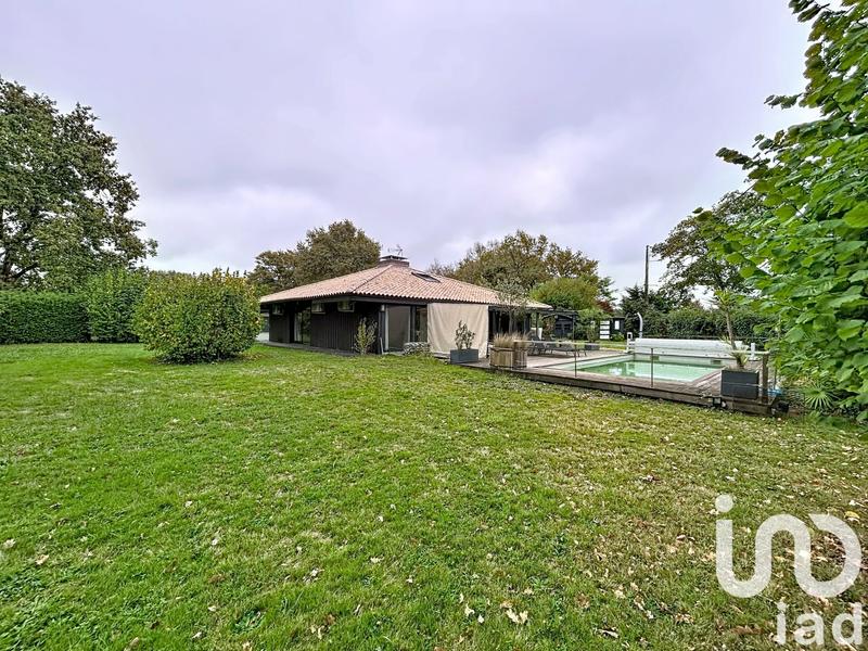 Maison - 137 m² - 5 pièces