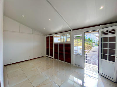 Maison - 60 m² - 3 pièces