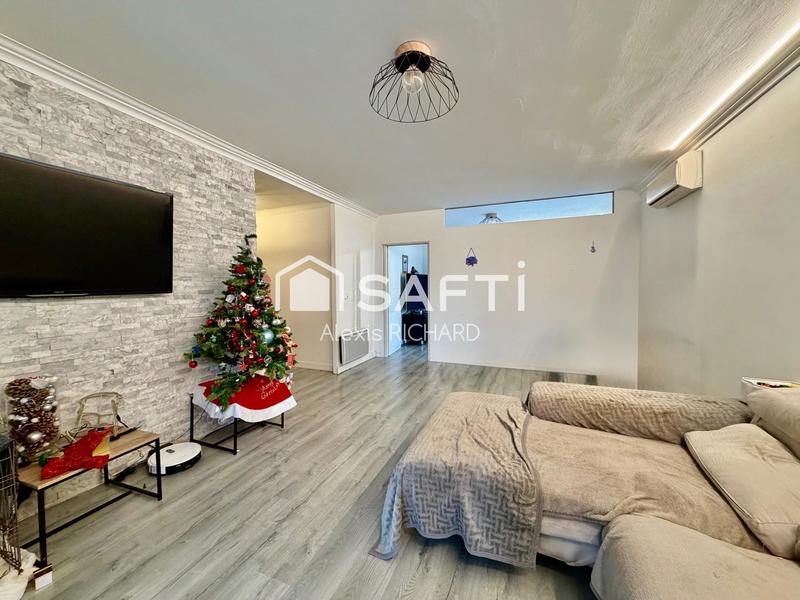 Maison - 93 m² - 4 pièces