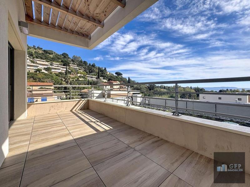 Maison - 170 m² - 5 pièces