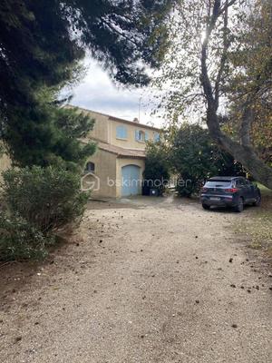 Villa - 165 m² - 6 pièces