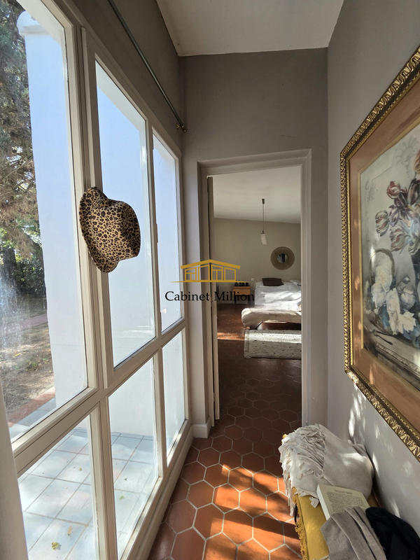 Maison - 200 m² - 6 pièces