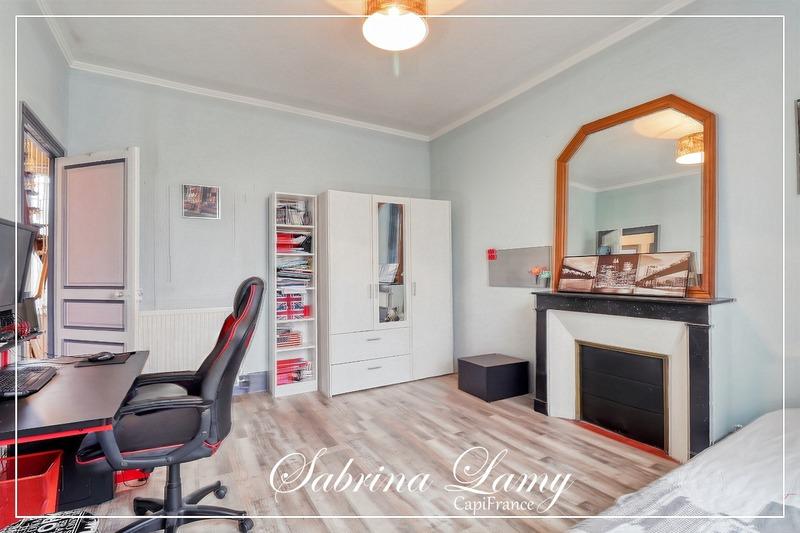 Maison de maîtres - 164 m² - 8 pièces