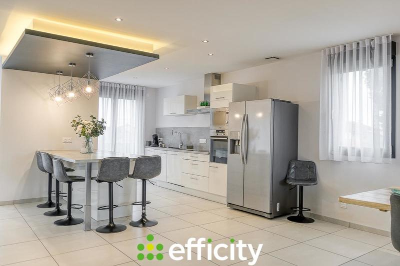 Villa - 150 m² - 6 pièces