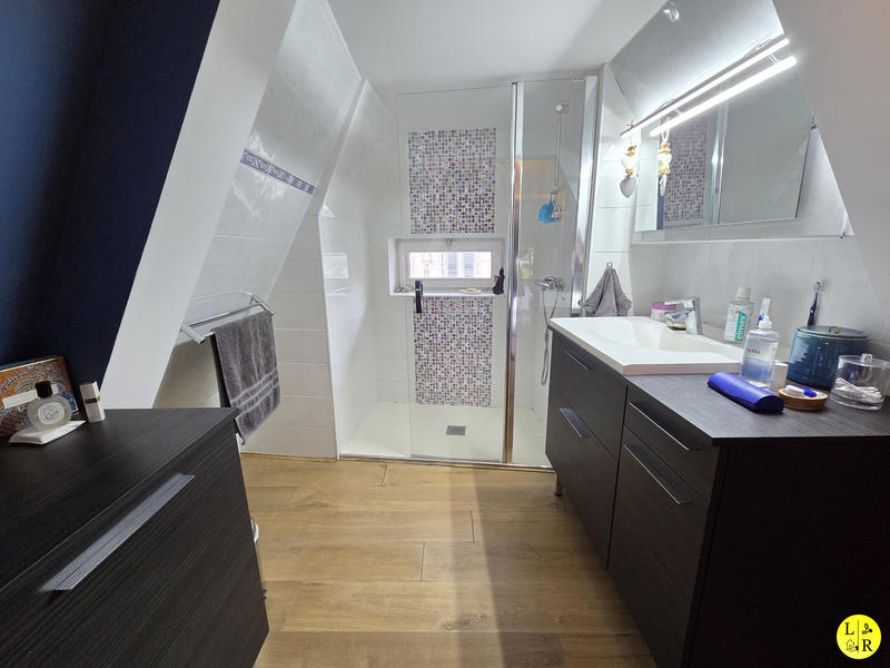 Maison - 160 m² - 6 pièces