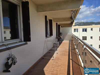 Appartement - 104 m² - 5 pièces