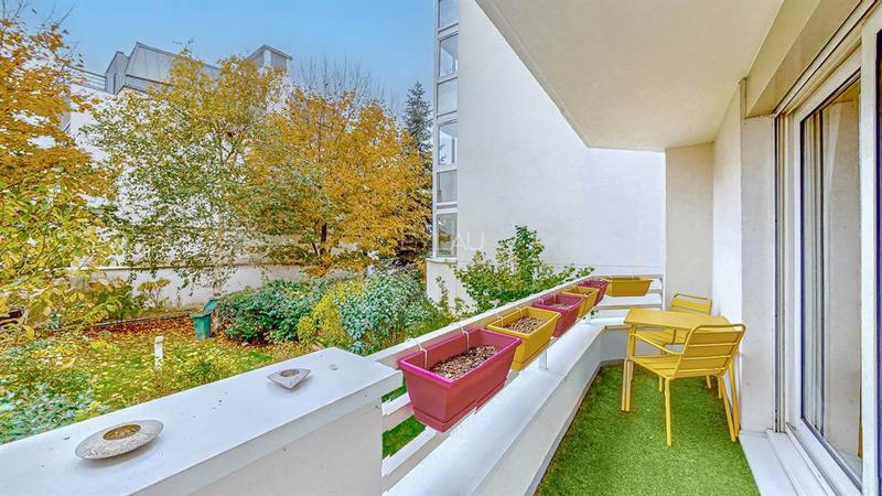 Appartement - 93 m² - 4 pièces