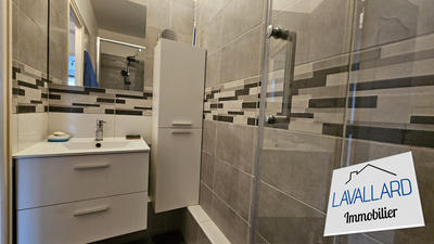 Maison - 84 m² - 4 pièces