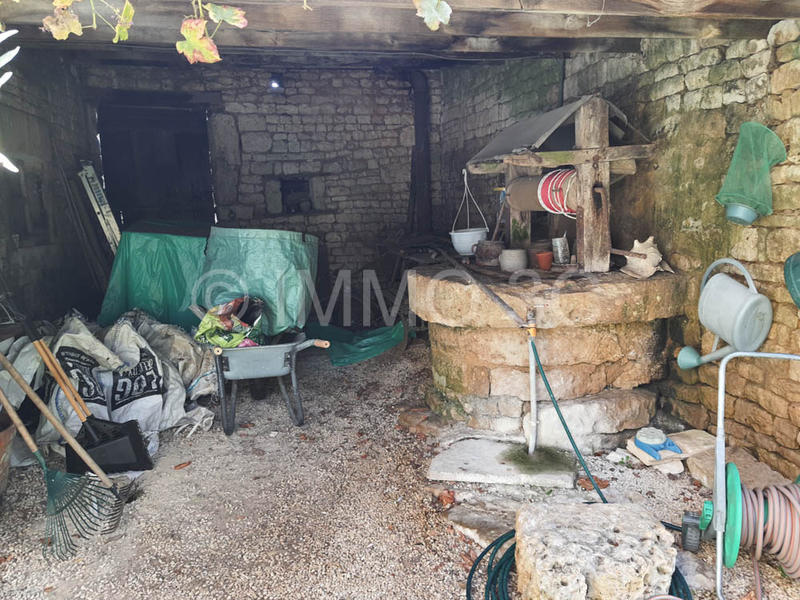 Maison en pierre - 189 m² - 4 pièces