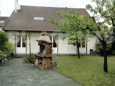 Maison - 170 m² - 7 pièces