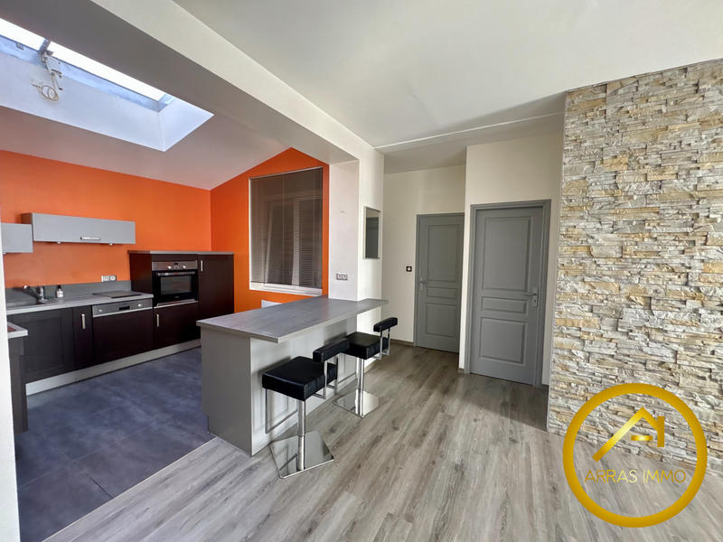 Appartement - 70 m² - 4 pièces