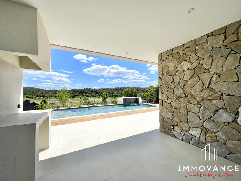 Maison contemporaine - 174 m² - 7 pièces