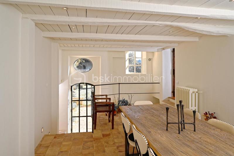 Corps de ferme - 355 m² - 9 pièces