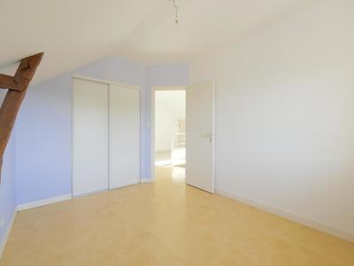 Maison - 79 m² - 5 pièces