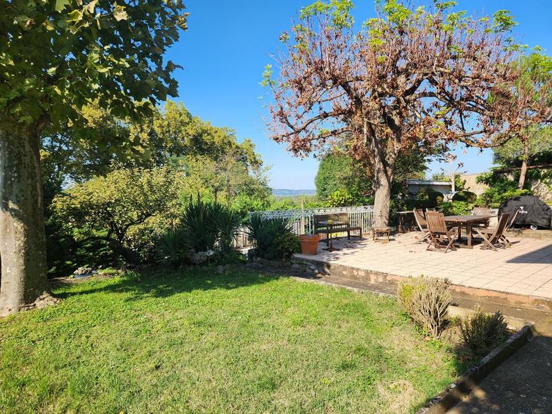 Maison - 176 m² - 7 pièces