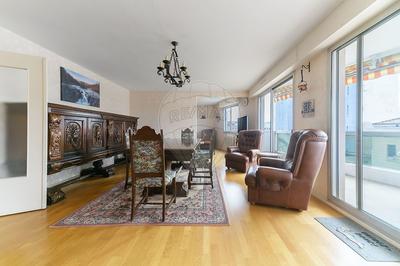 Appartement - 96 m² - 5 pièces