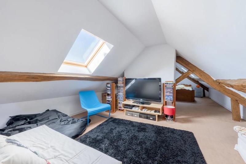 Maison - 201 m² - 6 pièces