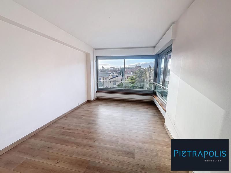Appartement - 84 m² - 3 pièces