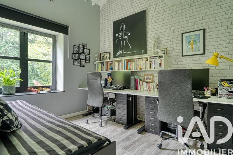 Maison - 350 m² - 10 pièces