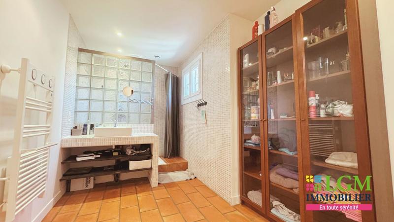 Maison - 173 m² - 6 pièces