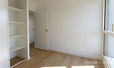 Appartement - 93 m² - 4 pièces