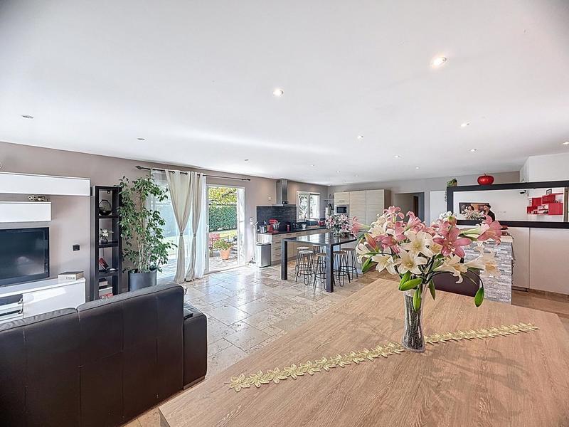 Maison - 114 m² - 4 pièces