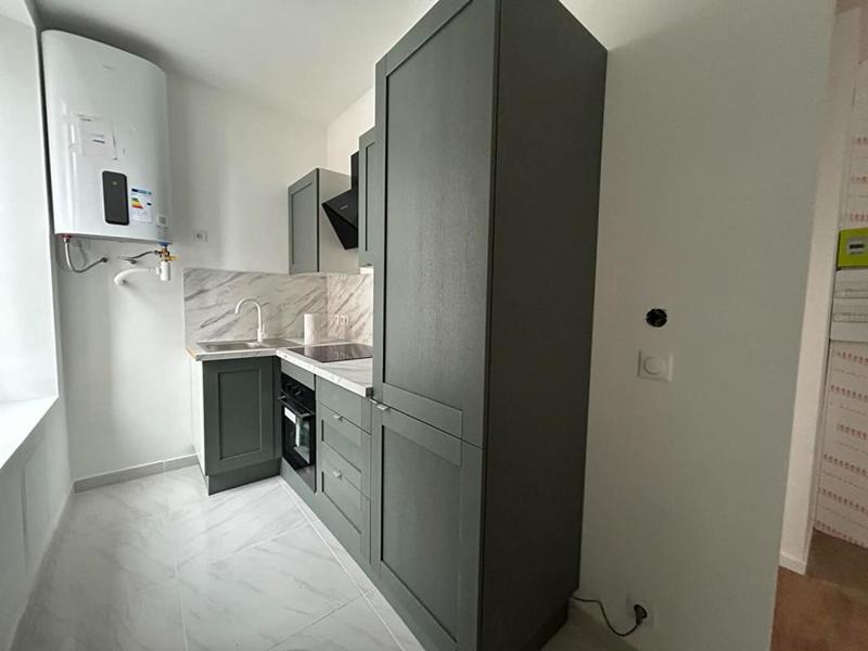 Studio - 30 m² - 1 pièce