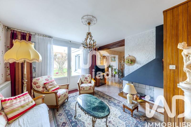 Maison - 88 m² - 5 pièces