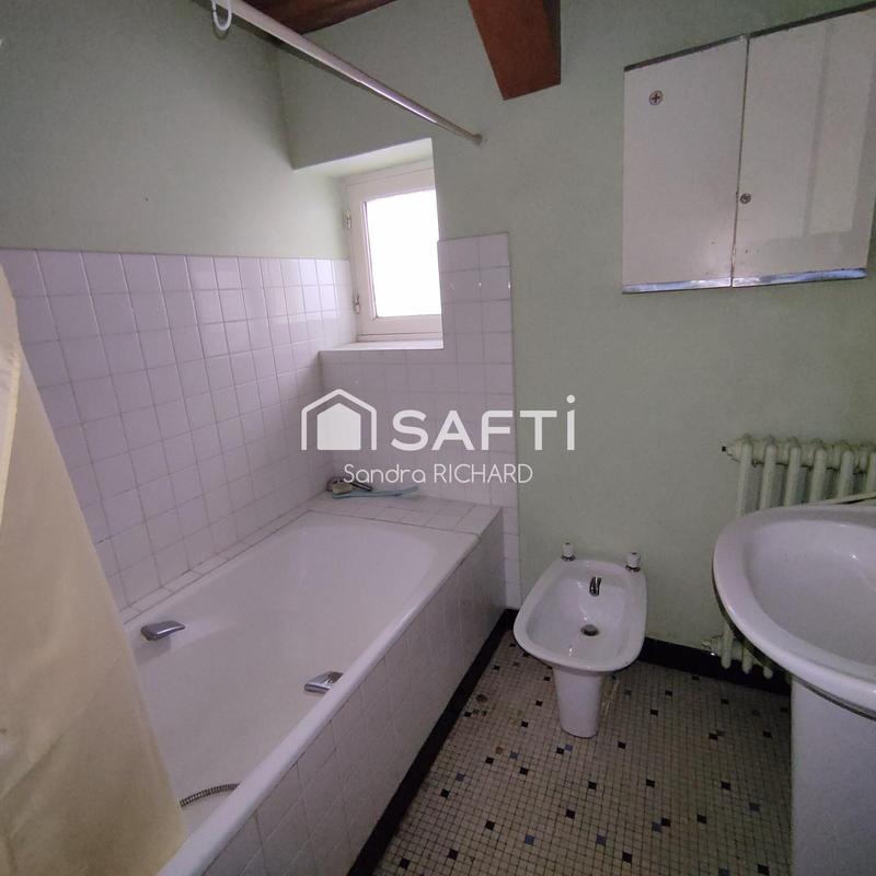 Maison - 160 m² - 7 pièces