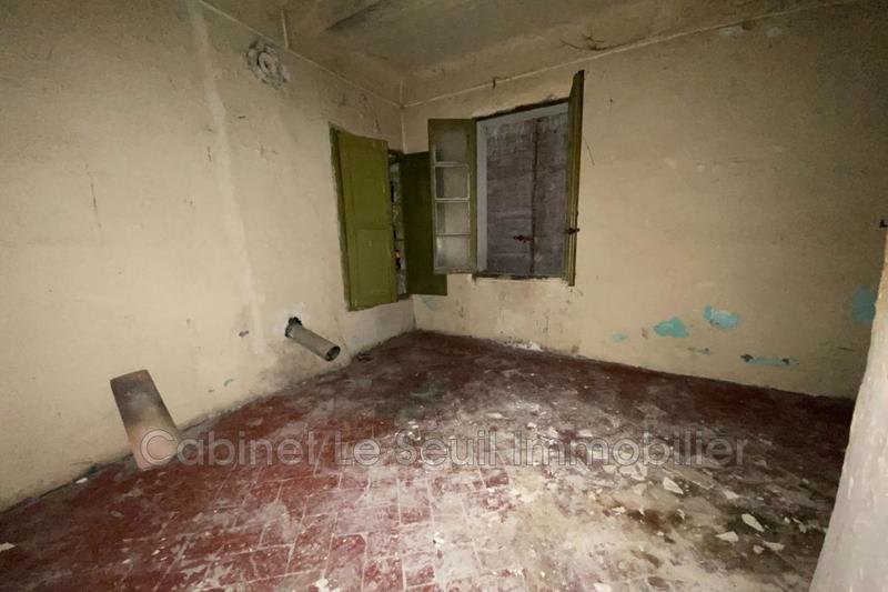 Maison - 93 m² - 8 pièces