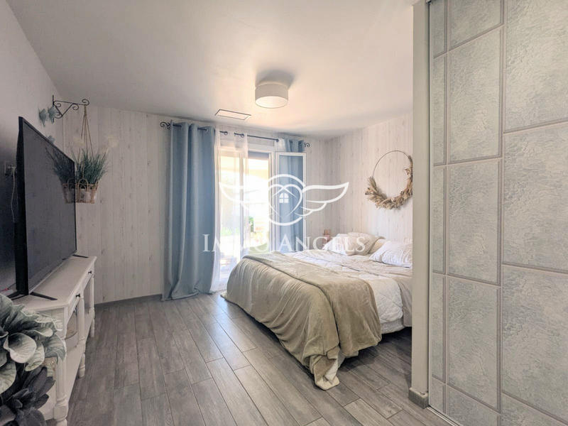 Villa - 155 m² - 6 pièces