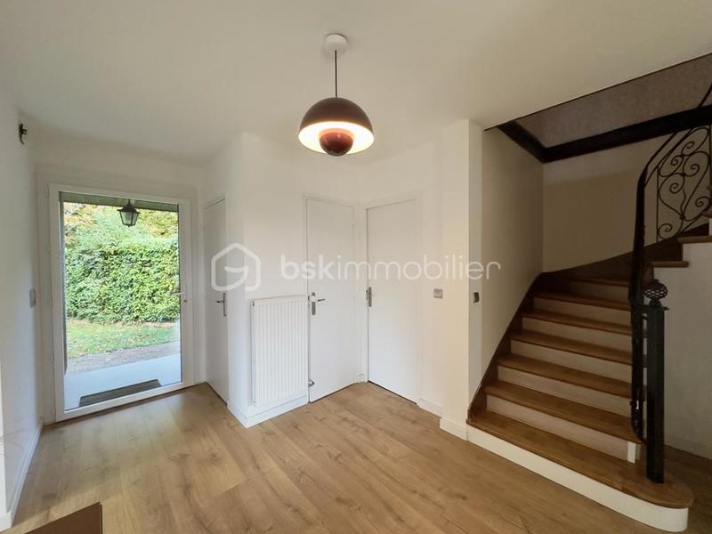 Maison - 112 m² - 6 pièces