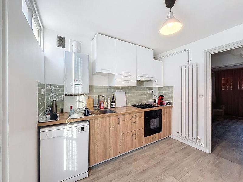 Appartement - 70 m² - 3 pièces