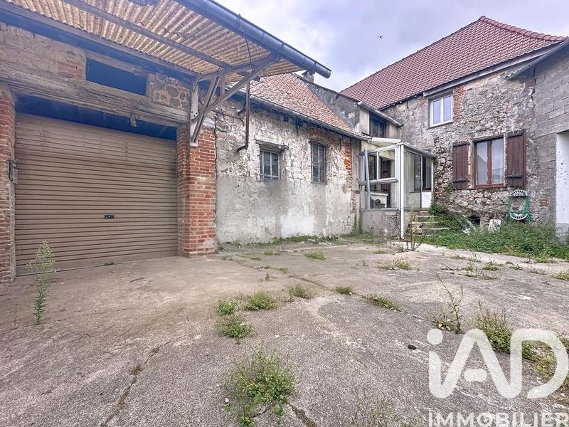 Maison - 327 m² - 10 pièces