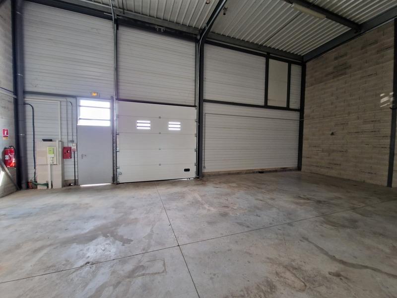 Bureau - 250 m² - 4 pièces