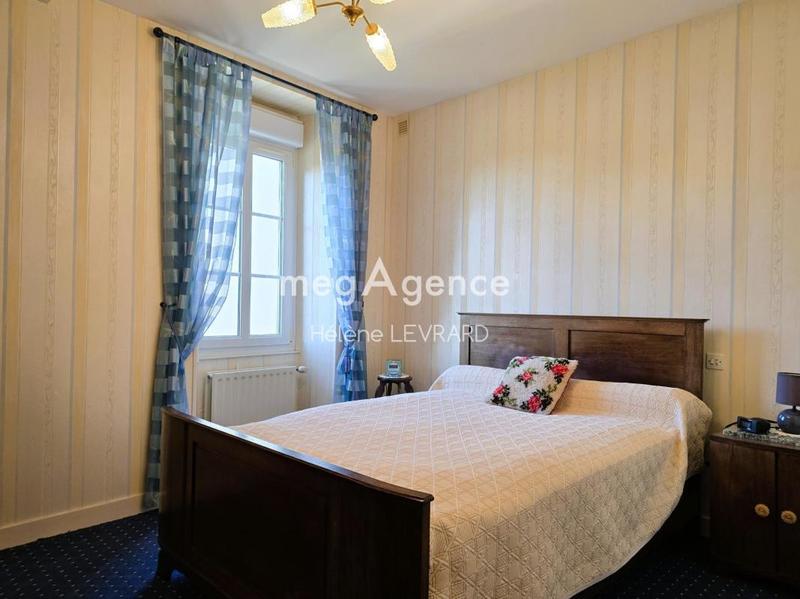 Maison - 111 m² - 6 pièces