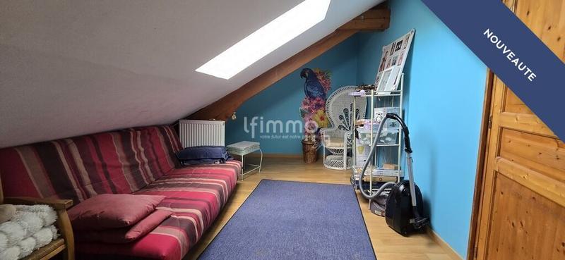 Maison - 232 m² - 6 pièces