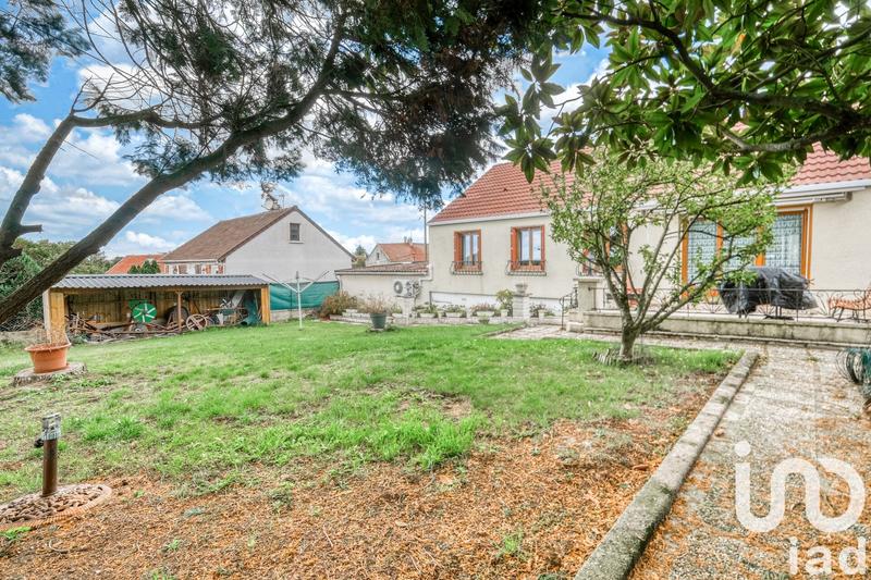 Maison - 94 m² - 5 pièces