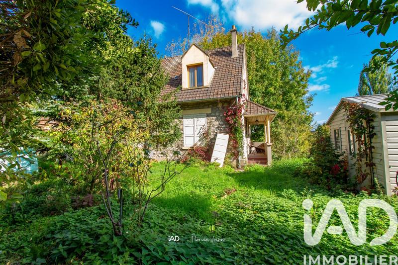 Maison - 185 m² - 8 pièces