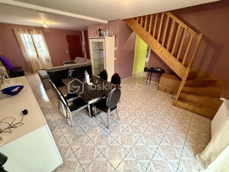 Maison - 100 m² - 6 pièces