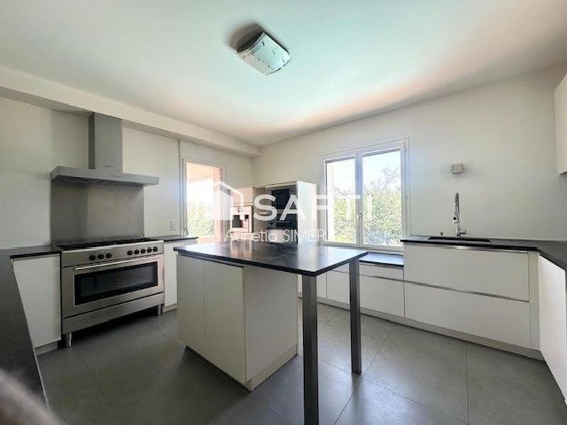 Maison - 180 m² - 6 pièces