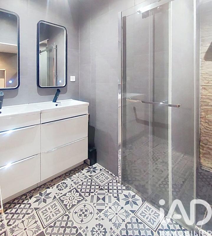 Maison - 155 m² - 7 pièces