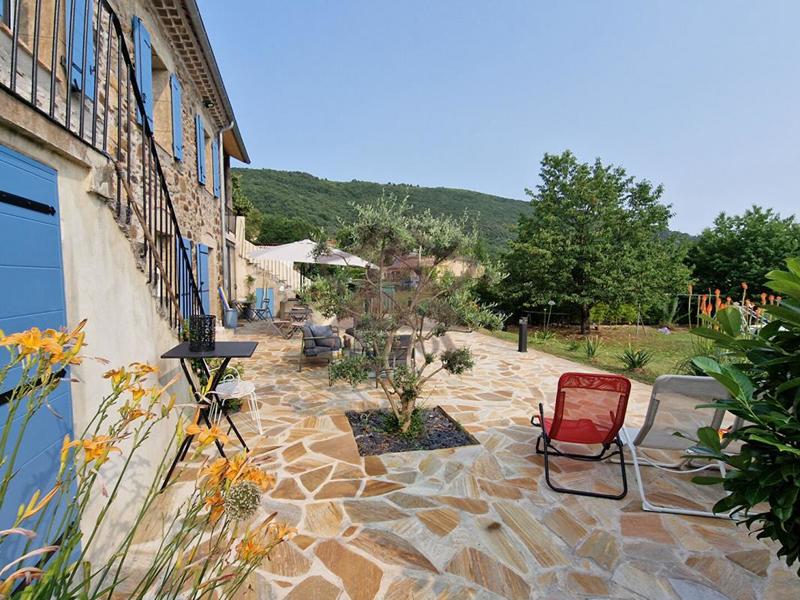 Maison en pierre - 110 m² - 5 pièces