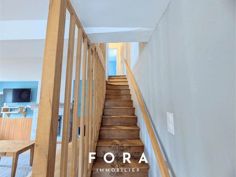 Maison - 140 m² - 6 pièces