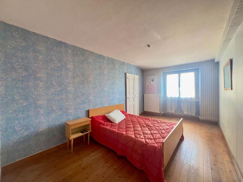 Maison - 122 m² - 6 pièces