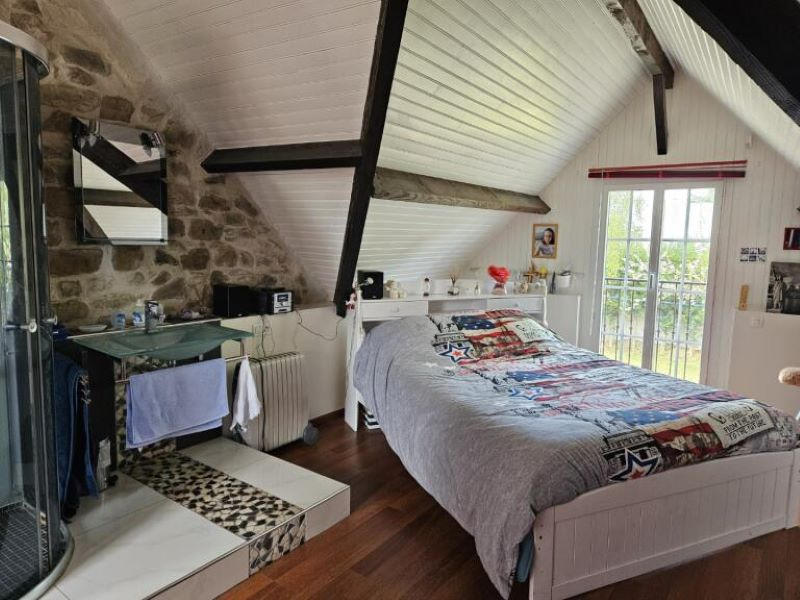 Maison - 204 m² - 5 pièces